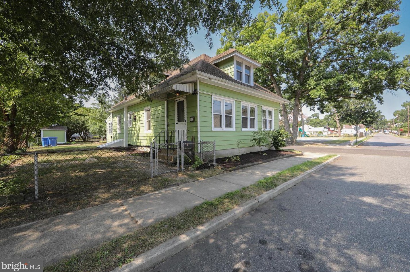700 Wesley Ave, West Deptford, NJ 08063