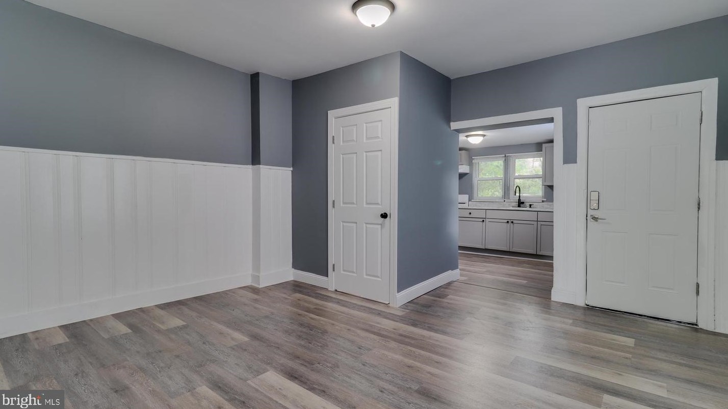 611 Green St, West Deptford, NJ 08096