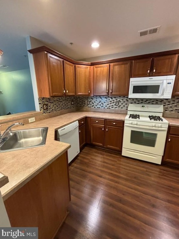 14 Highbridge Ln, West Deptford, NJ 08086