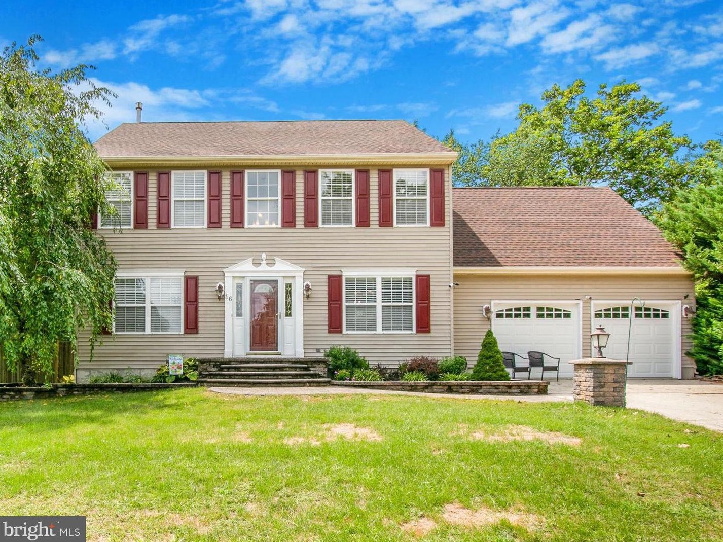 16 Red Oak Dr, Harrison Township, NJ 08062