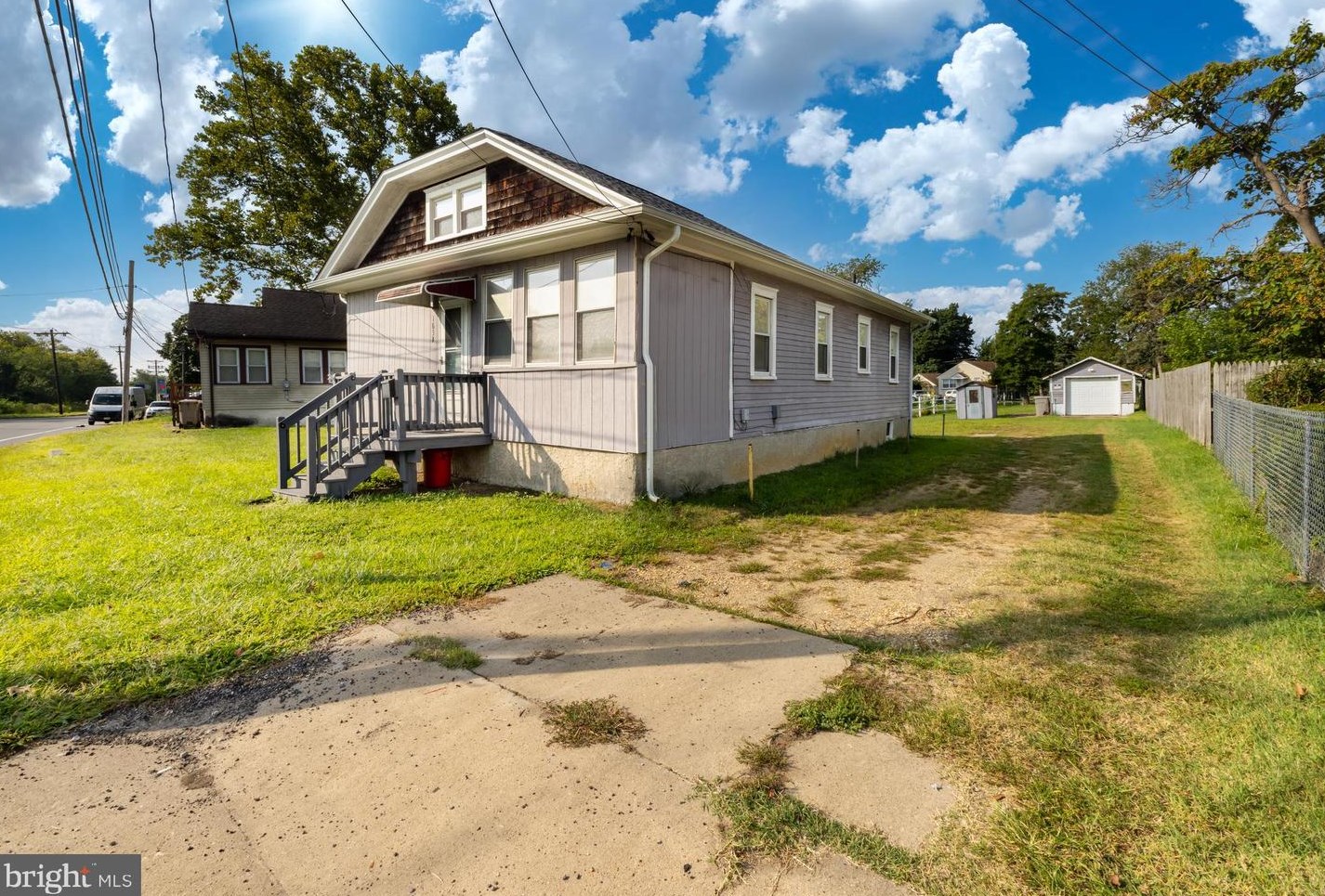 1638 S Delaware St, West Deptford, NJ 08066