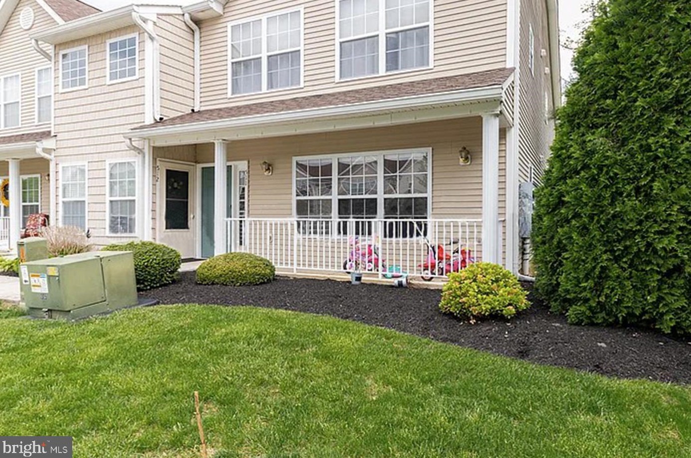 511 Sunflower Way, West Deptford, NJ 08051