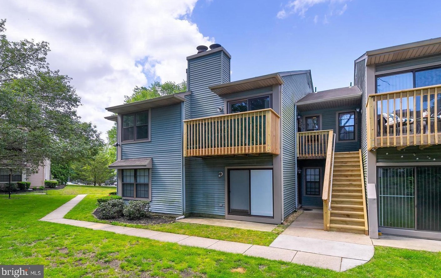 218 Barclay Ct, West Deptford, NJ 08051