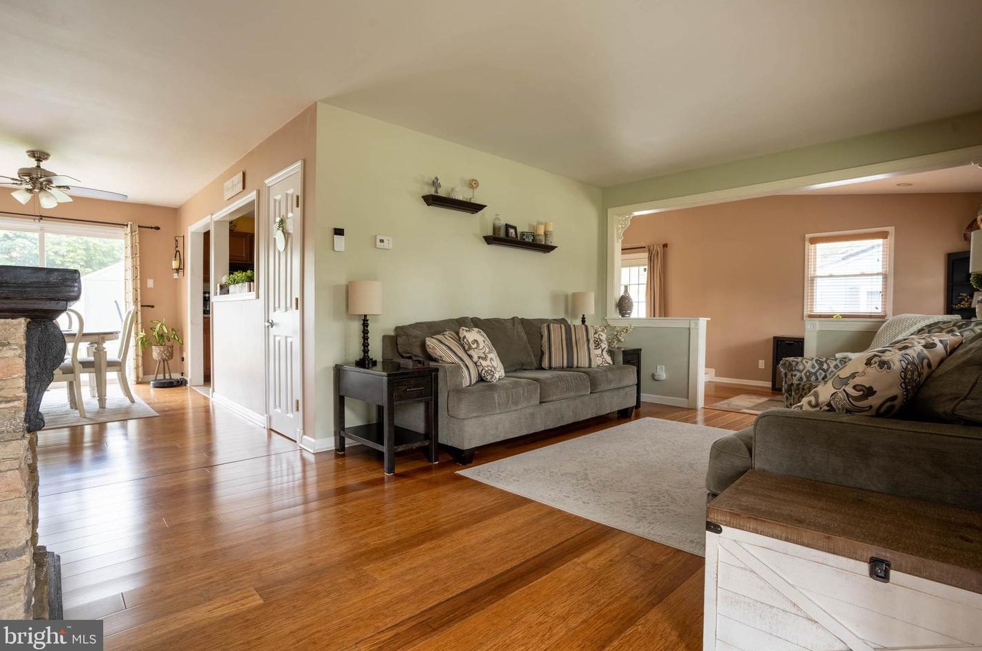 1018 Sussex Ave, West Deptford, NJ 08096