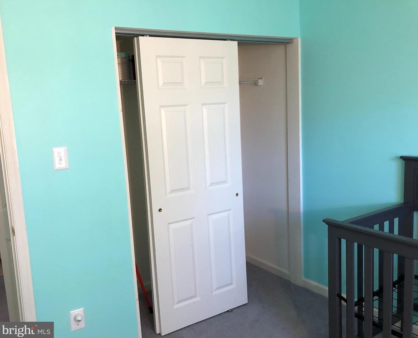 1059 Tristram Cir, West Deptford NJ  08051-2204 exterior