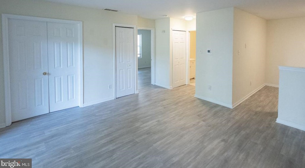 1253 Tristram Cir, West Deptford, NJ 08051