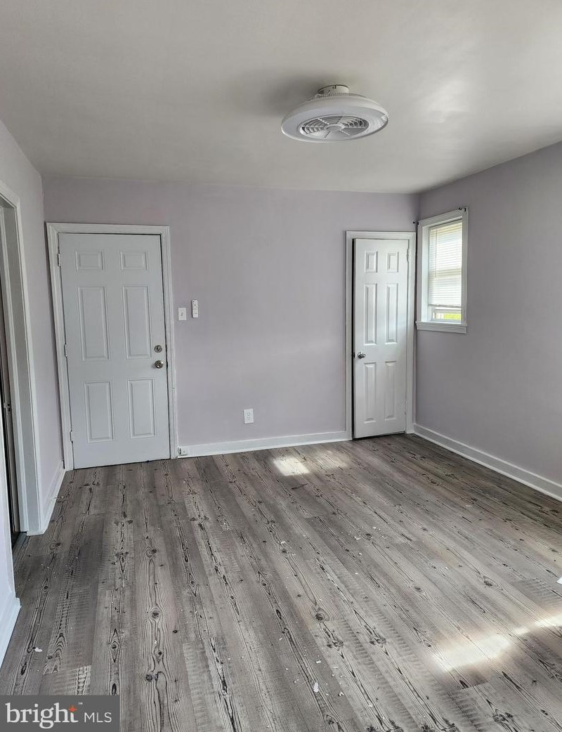 5 Spruce Ave #b, West Deptford, NJ 08093