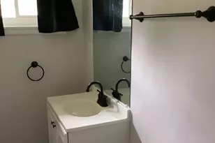 879 Green Ave, Monroe Township, NJ 08094 - Photo 10