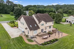 195 Hunters Run, Swedesboro, NJ 08085 - Photo 6