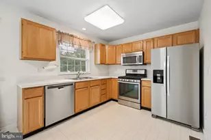 13 Yorktown Ct, Woodbury, NJ 08096 - Photo 10