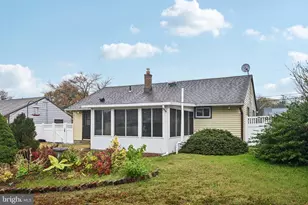 1111 Monmouth Rd, Woodbury, NJ 08096 - Photo 4