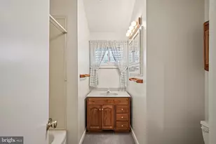 1111 Monmouth Rd, Woodbury, NJ 08096 - Photo 26