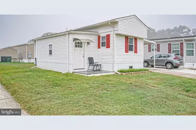 40 N Dale Lane, Monroe Township, NJ 08094 - Photo 2