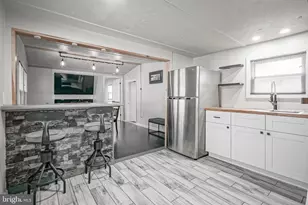 40 N Dale Ln, Monroe Township, NJ 08094 - Photo 4