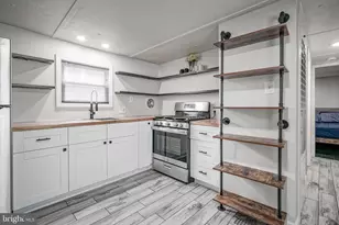 40 N Dale Ln, Monroe Township, NJ 08094 - Photo 6