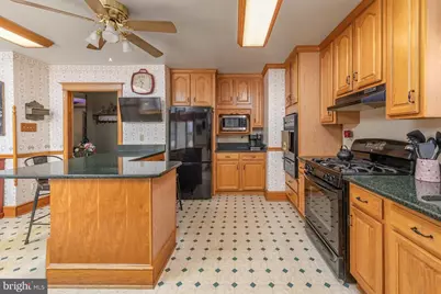 300 Asbury Avenue, National Park, NJ 08063 - Photo 14