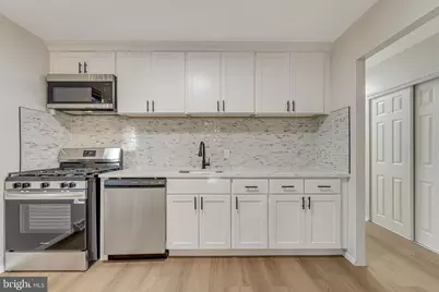 504 Coach, Washington Township, NJ 08012 - Photo 10