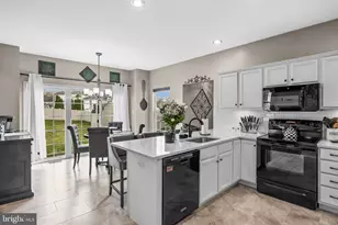 1430 Cranleigh Ln, Monroe Township, NJ 08094 - Photo 16