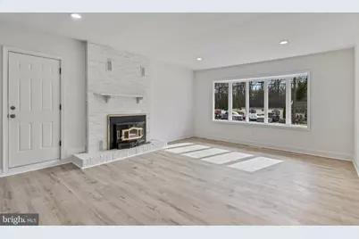 745 W Clayton Avenue, Clayton, NJ 08312 - Photo 2