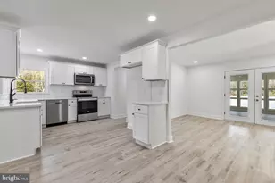 745 W Clayton Ave, Clayton, NJ 08312 - Photo 8