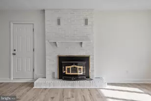 745 W Clayton Ave, Clayton, NJ 08312 - Photo 4