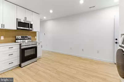 201 Broadway #RES A, Westville, NJ 08093 - Photo 8