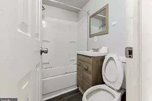 71 Main St, Logan Township, NJ 08014 - Photo 16