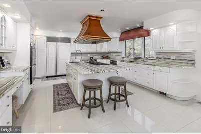 1322 Commissioners Road, Harrison Township, NJ 08062 - Photo 10