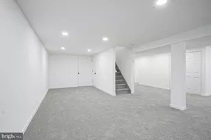 1778 Congress, Washington Township, NJ 08012 - Photo 32