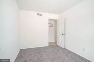 1778 Congress, Washington Township, NJ 08012 - Photo 24
