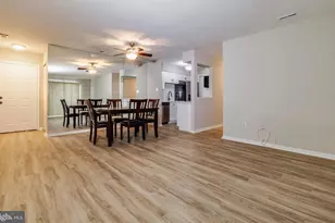 32 Buena Ct, Washington Township, NJ 08012 - Photo 4