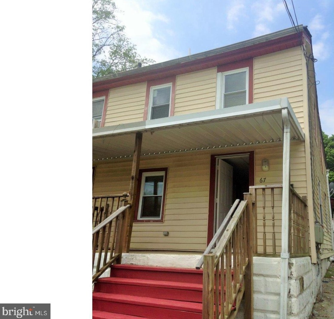 67 Academy St, Aura, NJ 08028-2554