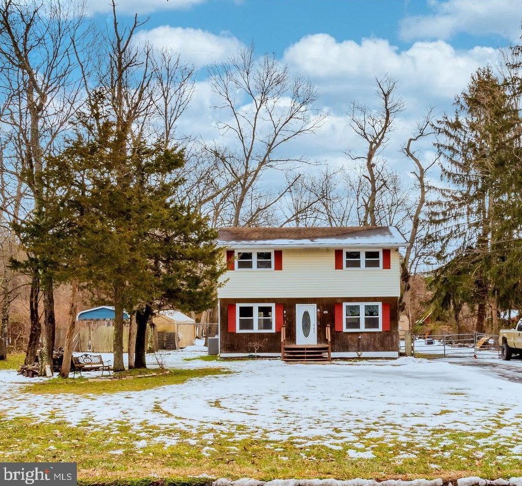 1050 Whitehall Rd, Monroe Twp, NJ 08831