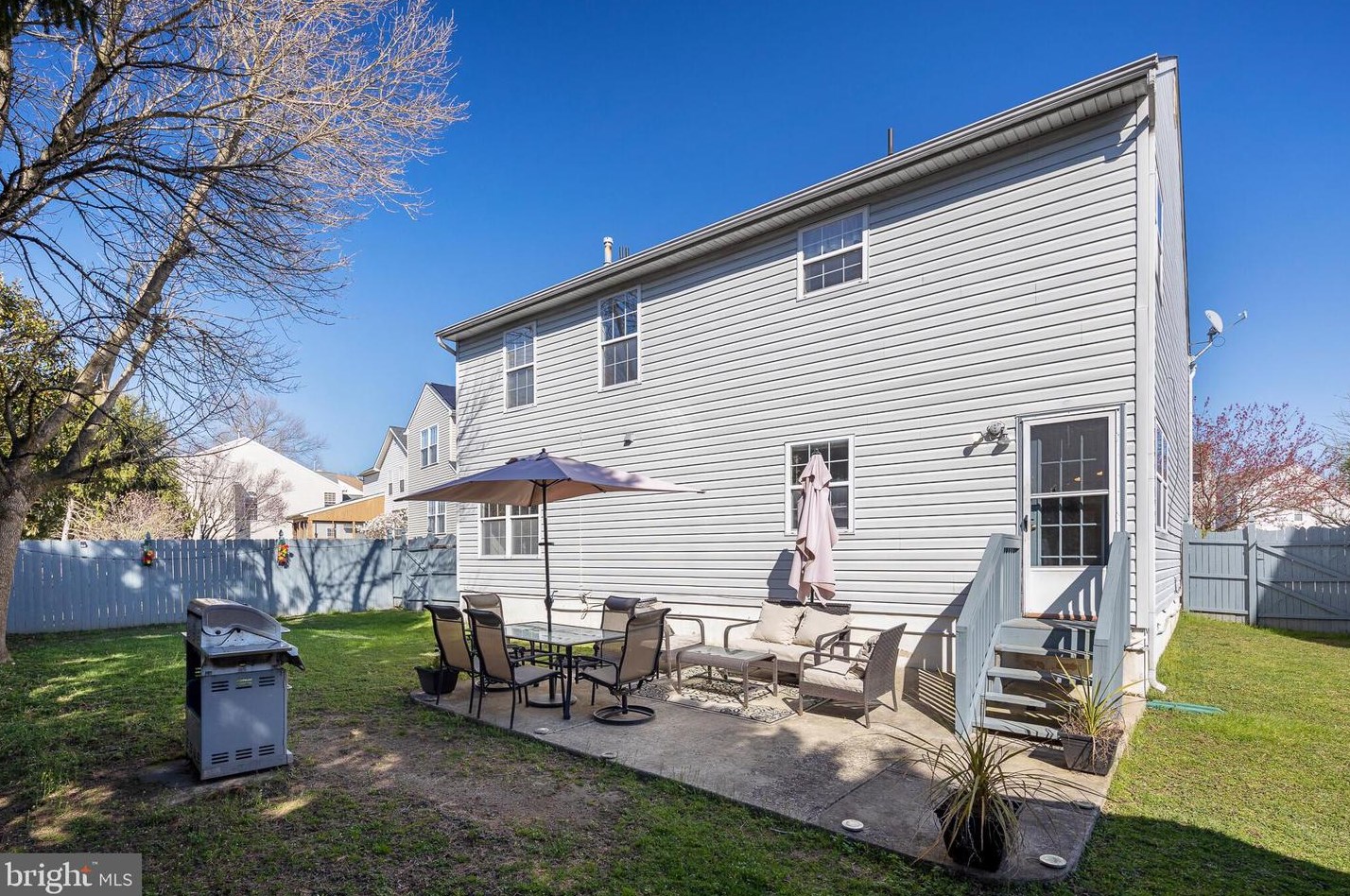 729 Elmhurst Pl, Aura, NJ 08028-3013