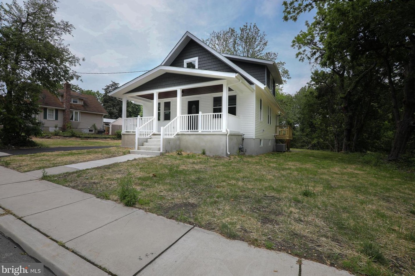 594 E Holly Ave, Pitman, NJ 08071