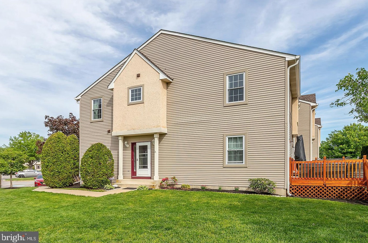 44 Winterberry Ct, Aura, NJ 08028-2805