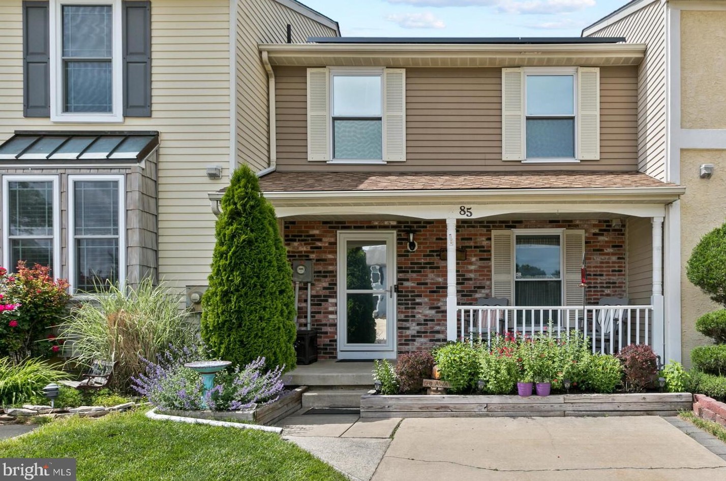 85 Stoneshire Dr, Aura, NJ 08028-2933