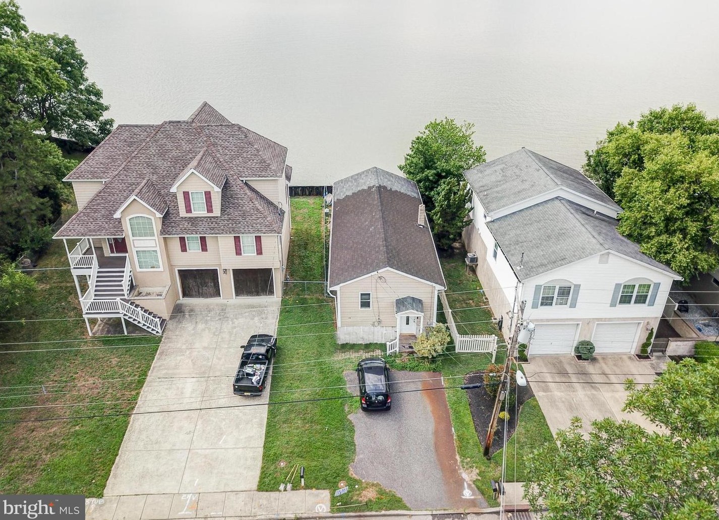 79 Enlow Pl, Pennsville NJ 08070-2003 exterior