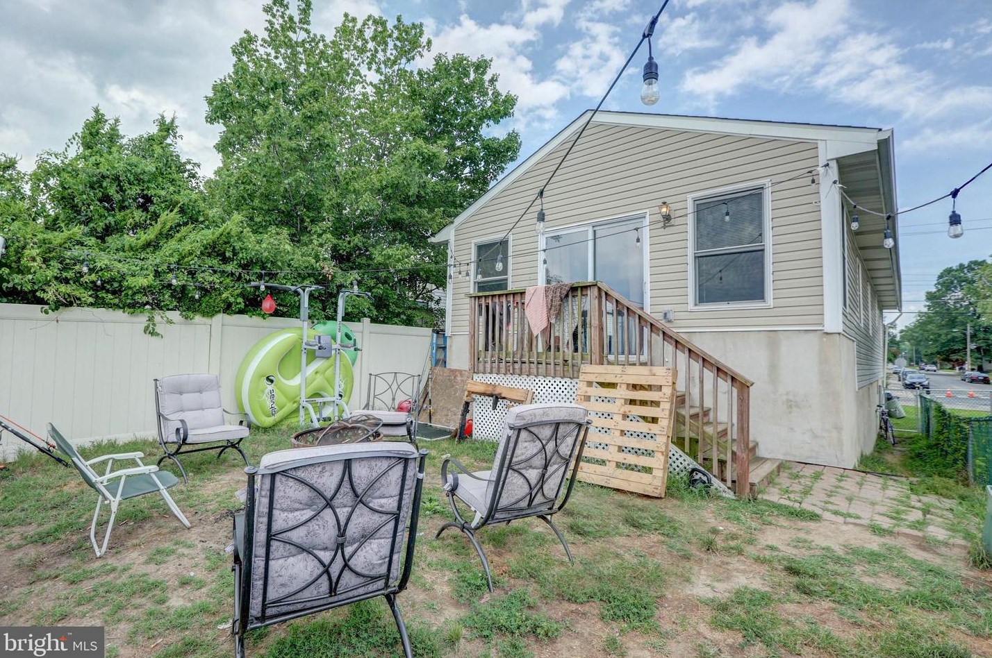 79 Enlow Pl, Pennsville NJ 08070-2003 exterior