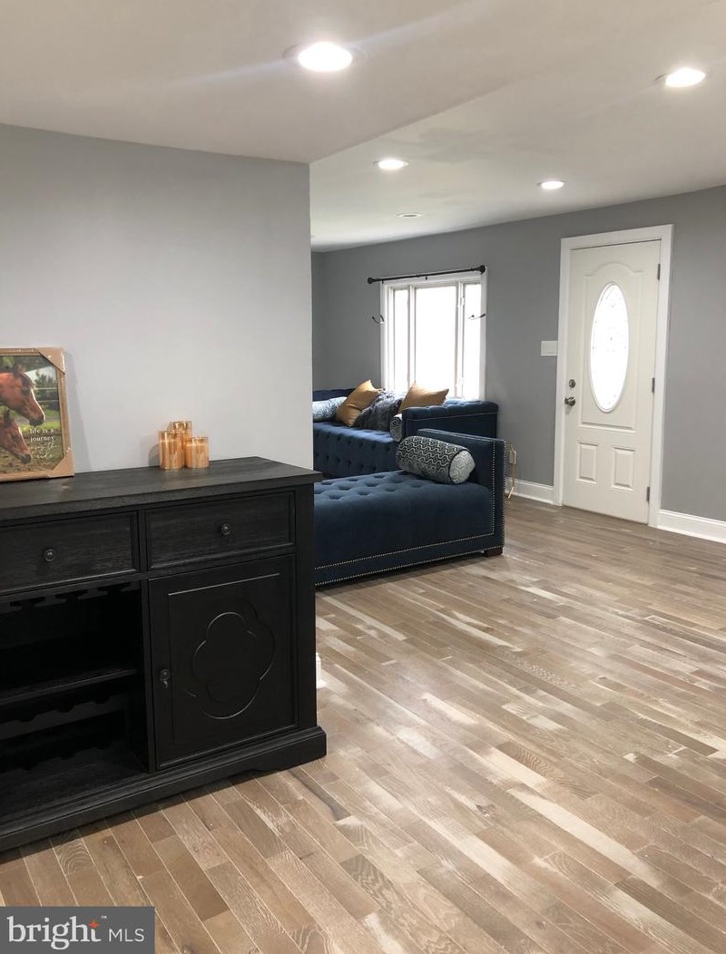 374 Springfield Ave, Carneys Point Township NJ  08069-2907 exterior