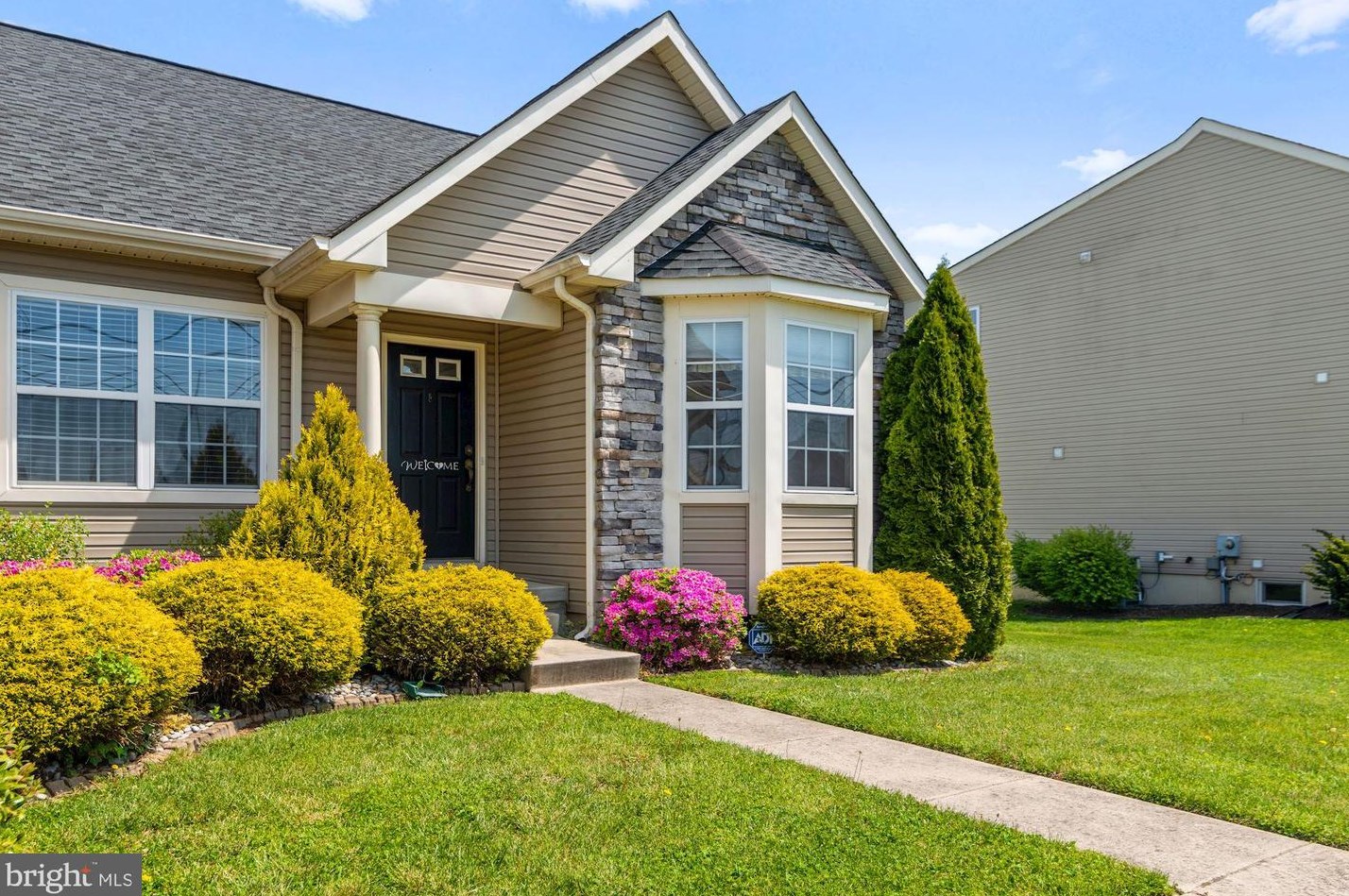 425 Georgetown Rd, Carneys Point Township, NJ 08069-2561