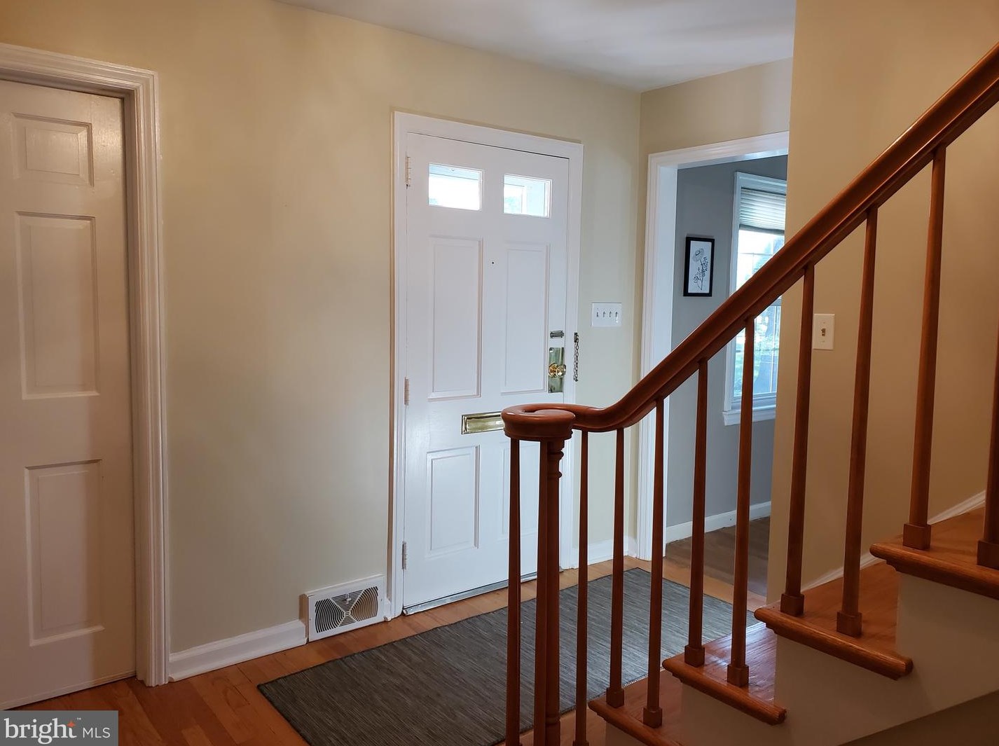 33 Fenwick Dr, Carneys Point Township, NJ 08069-2546