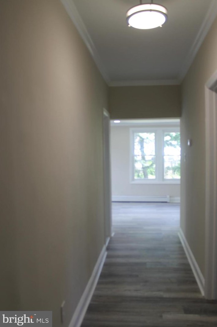 270 B St, Carneys Point Township NJ  08069-2324 exterior