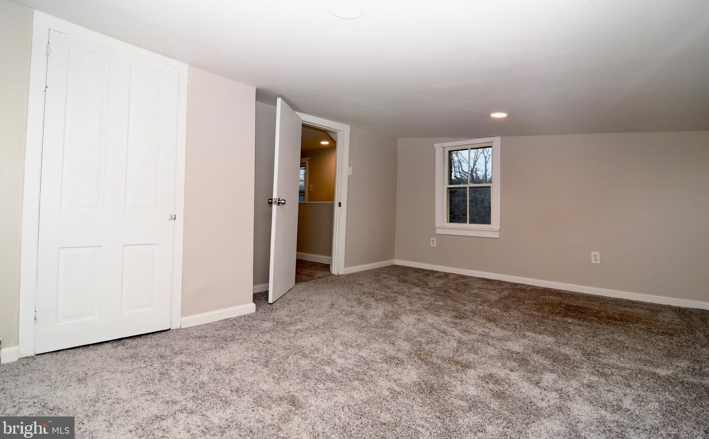 310 Broadway, Pennsville NJ  08070-1248 exterior