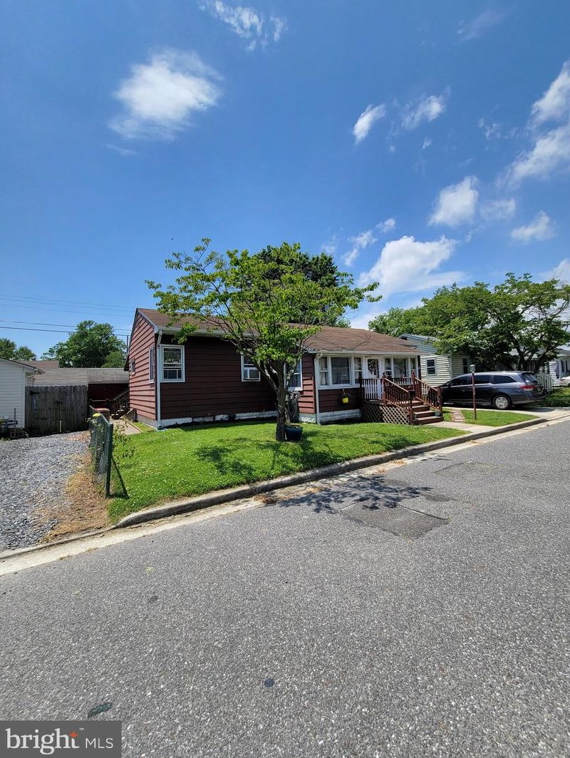 326 Wilson Ave, Carneys Point Township, NJ 08069-2409