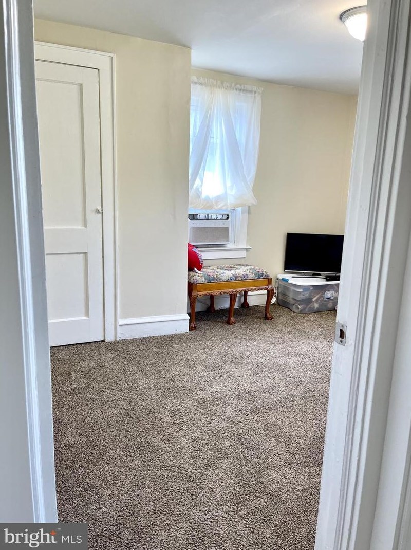 19 Harvard Rd, Pennsville NJ 08070-2974 exterior