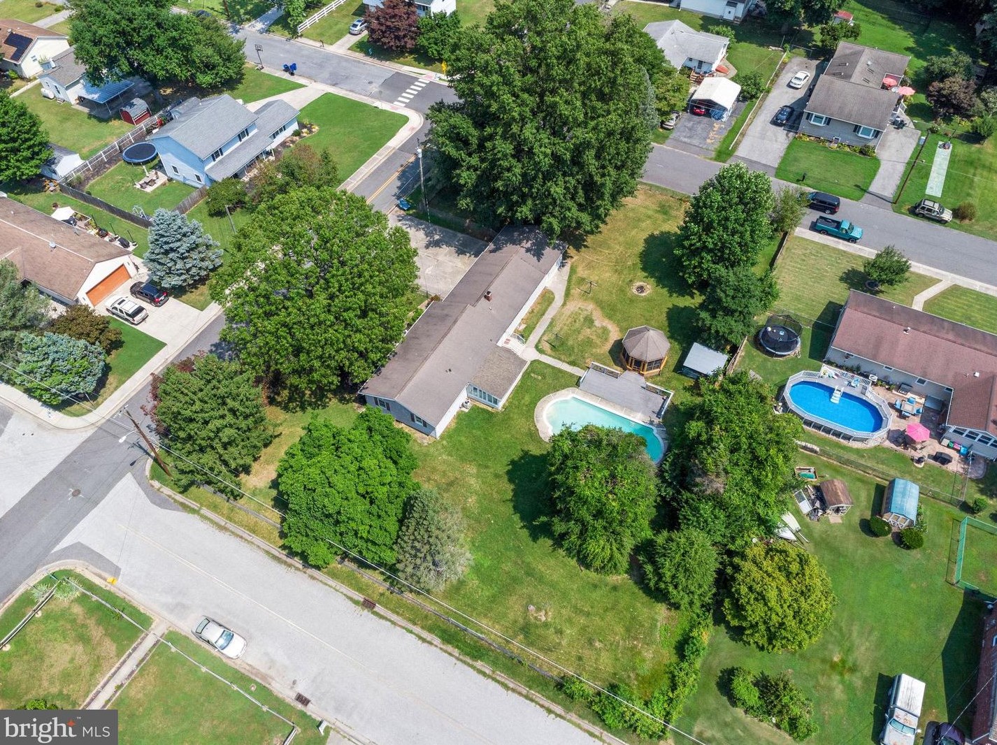 174 Morningside Dr, Pennsville NJ 08070-3046 exterior