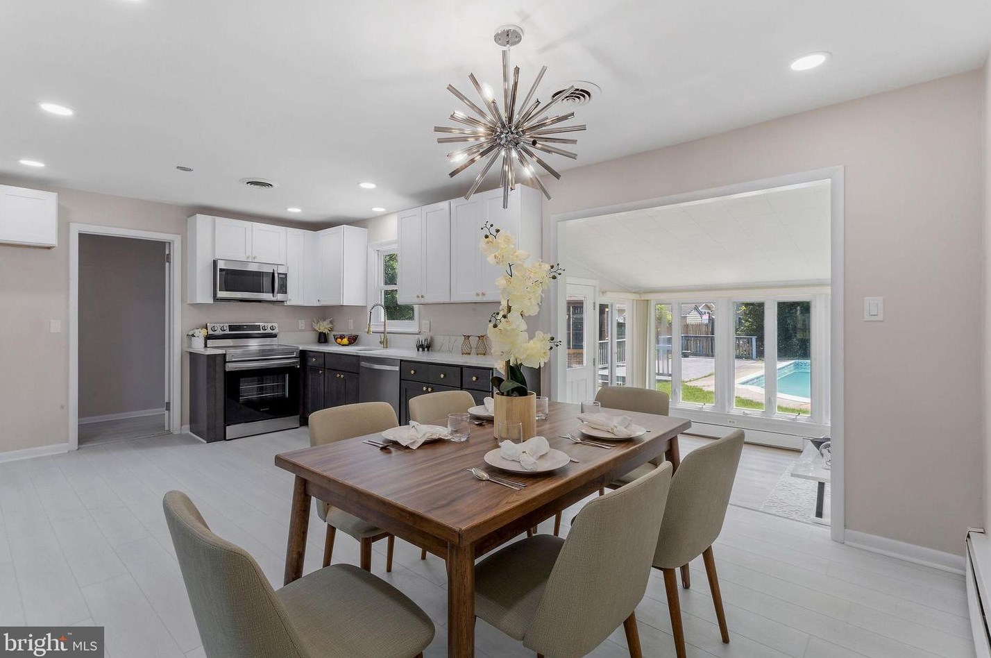 174 Morningside Dr, Pennsville NJ 08070-3046 exterior