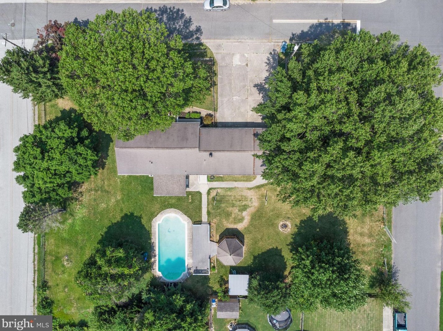 174 Morningside Dr, Pennsville NJ 08070-3046 exterior