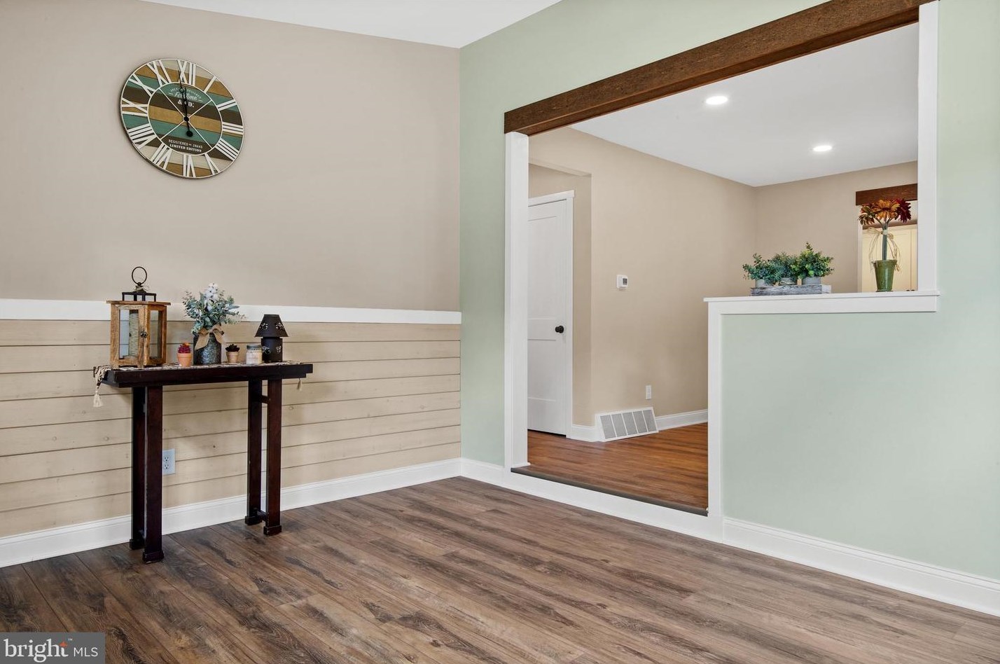 116 Pittsfield St, Pennsville NJ 08070-1831 exterior